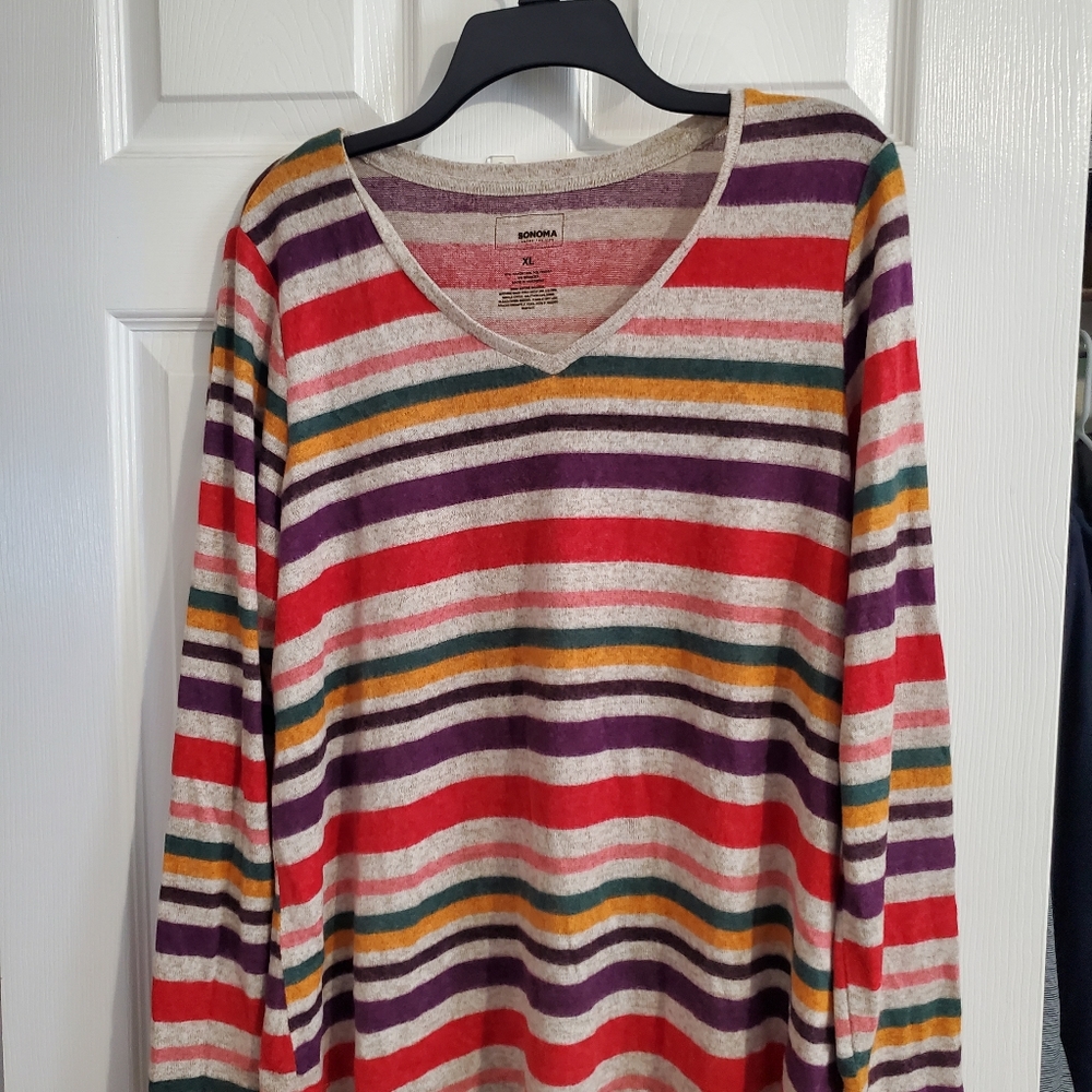 Long sleeve sweater